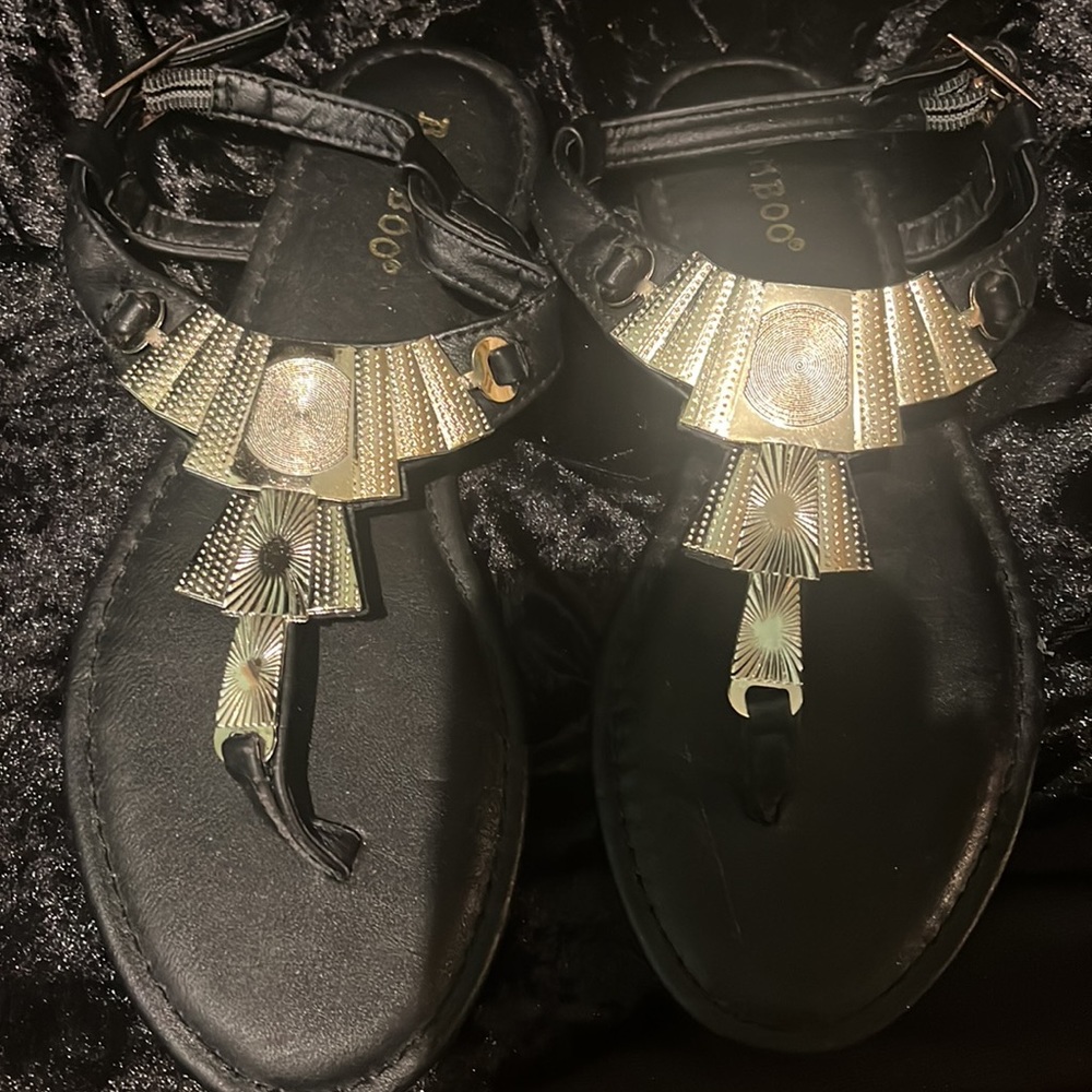 Bamboo Sandals - Picture 3 of 5